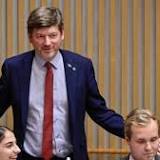 Kuppen i riksdagen – röster på Martin Ådahl