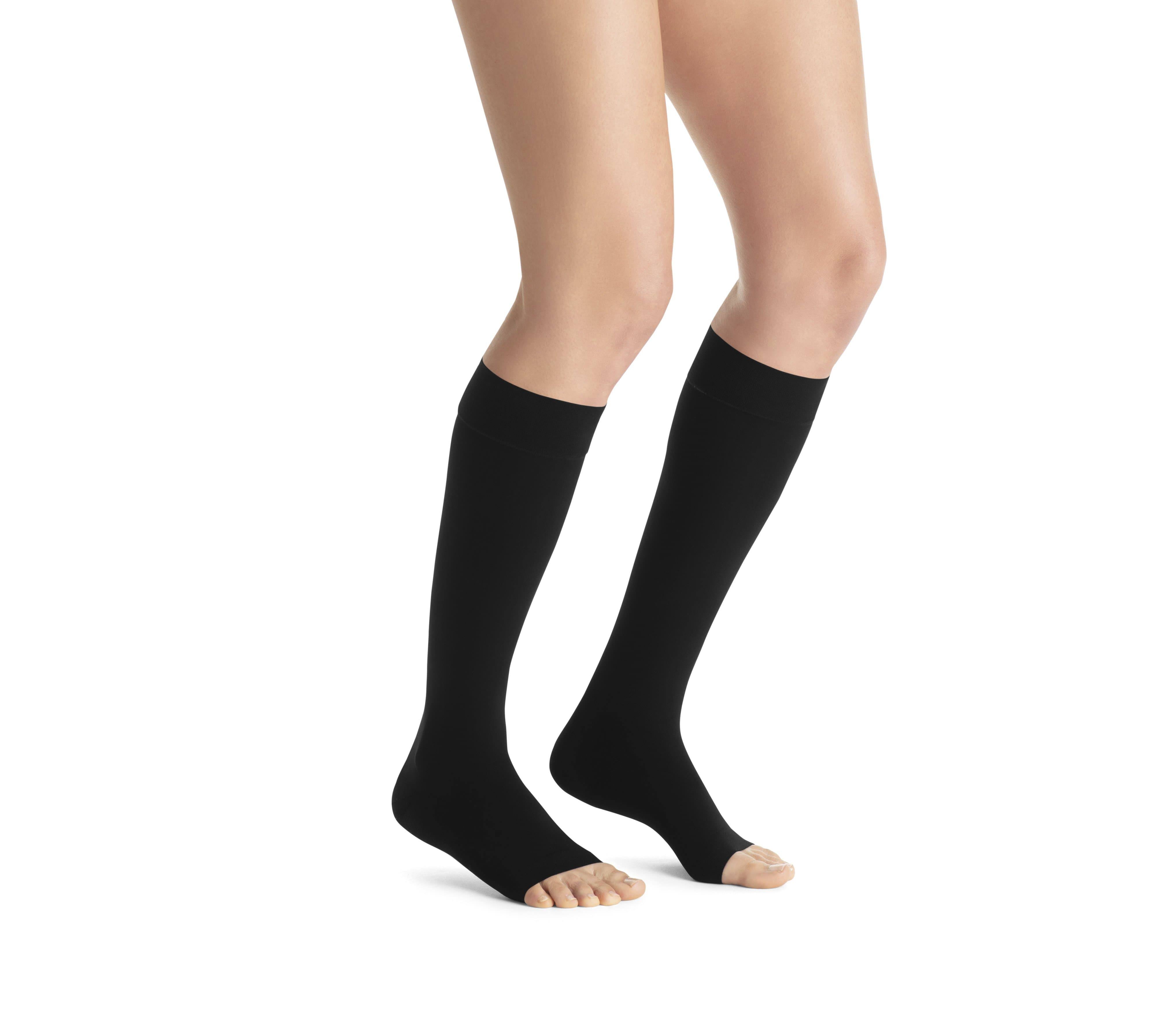 Jobst ActiveWear Athletic Knee High Support Socks - 15-20 mmHg, Cool Black, Small