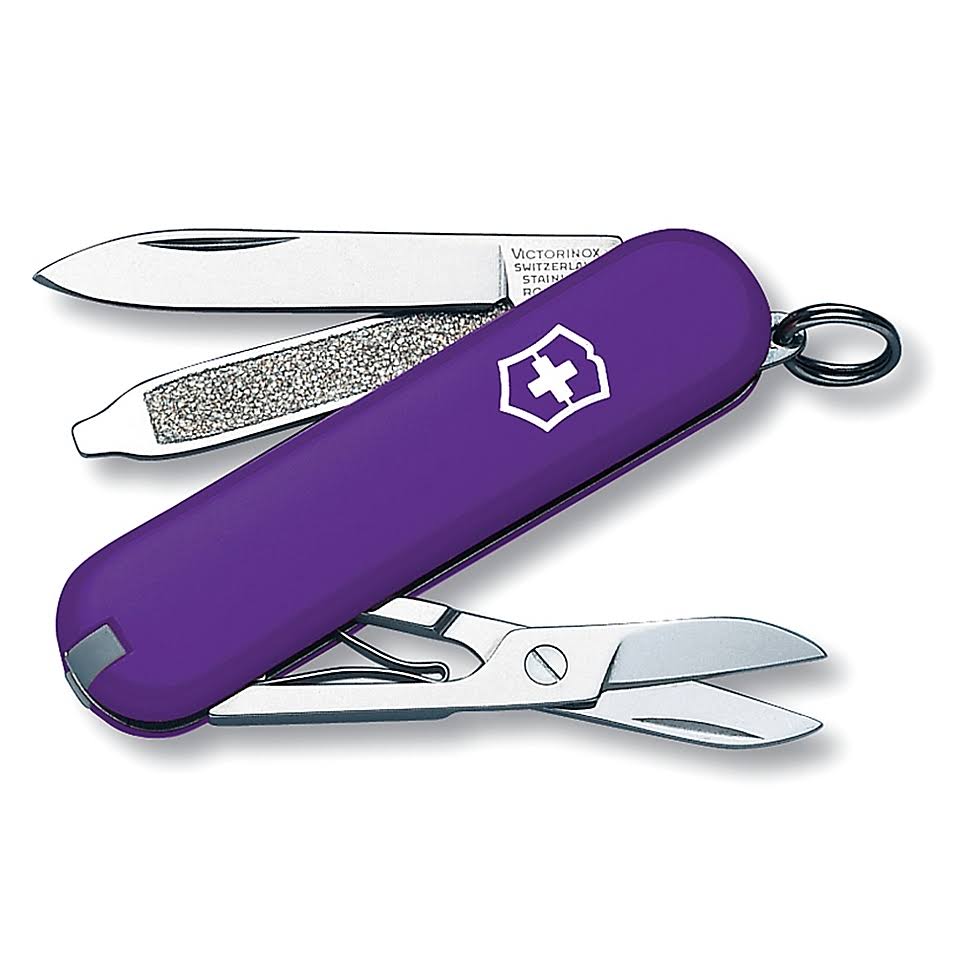 Victorinox Swiss Army Classic SD 7-Function Knife in Purple