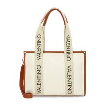 Shop and Save on Saudi Foundation Day! Valentino Bag From Amazon at 11% OFF!