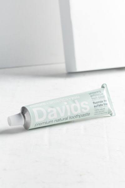Davids Natural Whitening Antiplaque Toothpaste - Pepper Mint