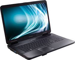 Castiga un laptop Acer, o camera video, un monitor lcd, o pereche de casti si un memory stick 8 GB