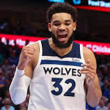 Karl-Anthony Towns signing super-max contract extension with Timberwolves
