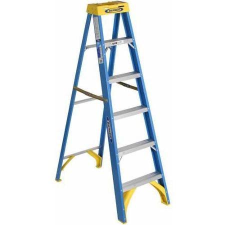 Werner Fiberglass Step Ladder - with 250lb Load Capacity, 6'