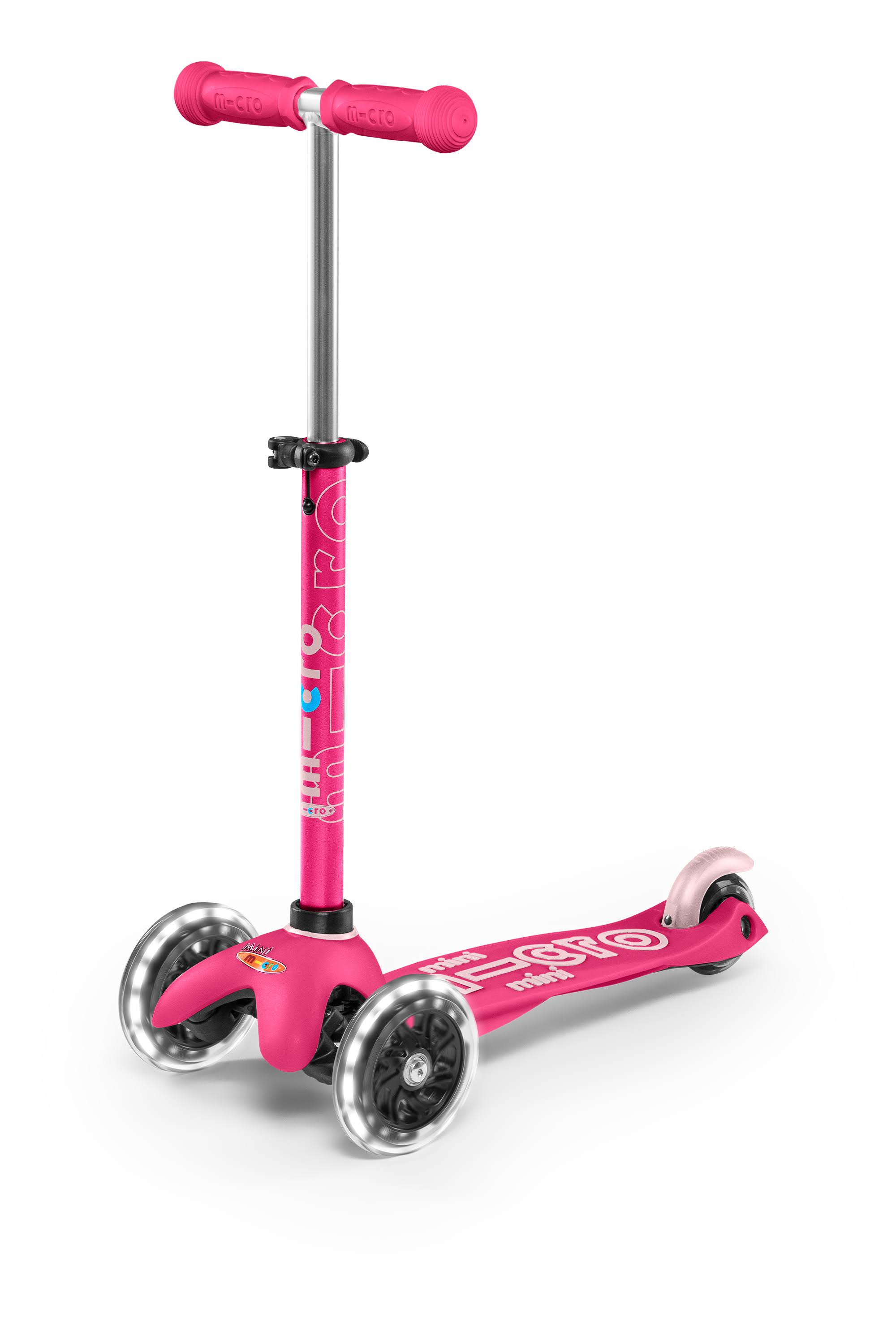 Mini Micro Deluxe LED Scooter: Pink