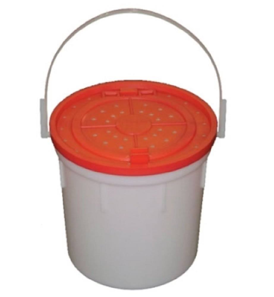 Challenge Plastics Minnow Bucket - 4 Quart