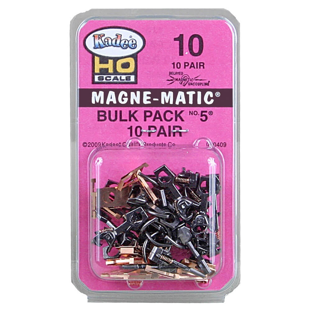 Kadee HO #5 Magna-Matic Coupler - 0.7cm