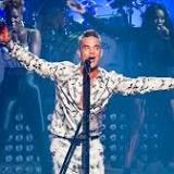 Robbie Williams announces 10000 more Stoke-on-Trent show tickets
