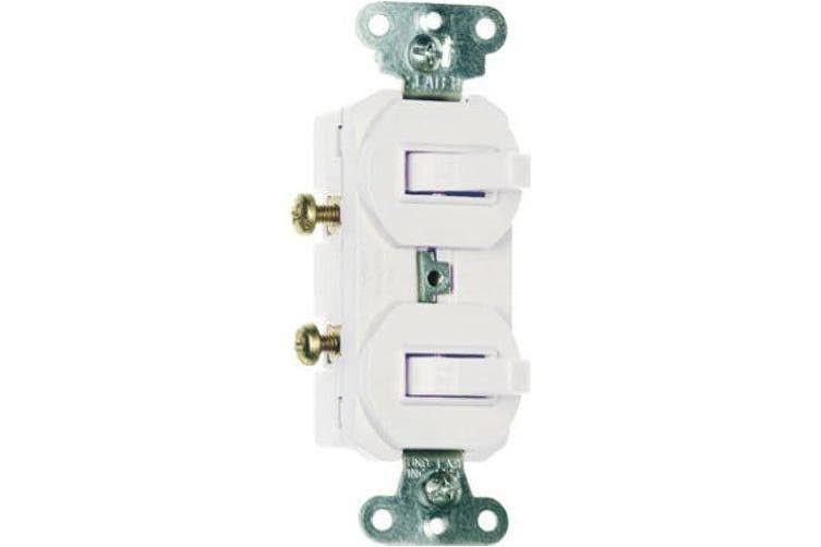 Pass & Seymour 2 Single Pole Toggle Light Switch