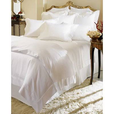 SFERRA Giza 45 Percale Collection Fitted Sheet / Queen / White