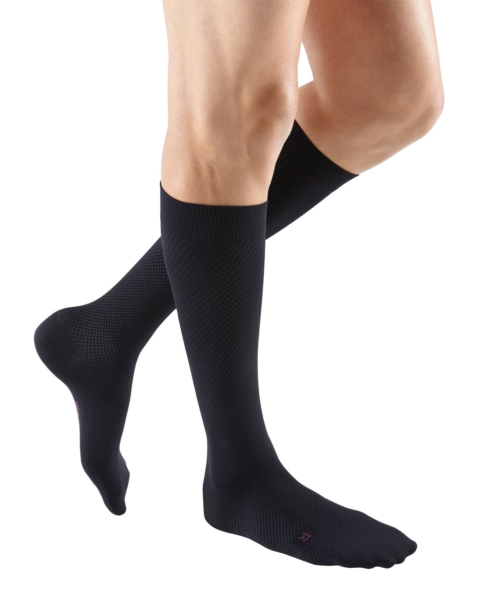 Mediven Men's Select 20 30 Closed Toe Compression Socks - Size 4, Black