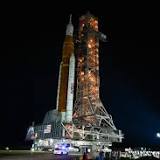 Kijk hoe NASA zijn enorme lanceersysteem voor de maan uitrolt vóór de lancering - TechCrunch