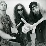 See Layne Staley Sing in Wheelchair at Alice in Chains' Awesome 1992 Oakland Show