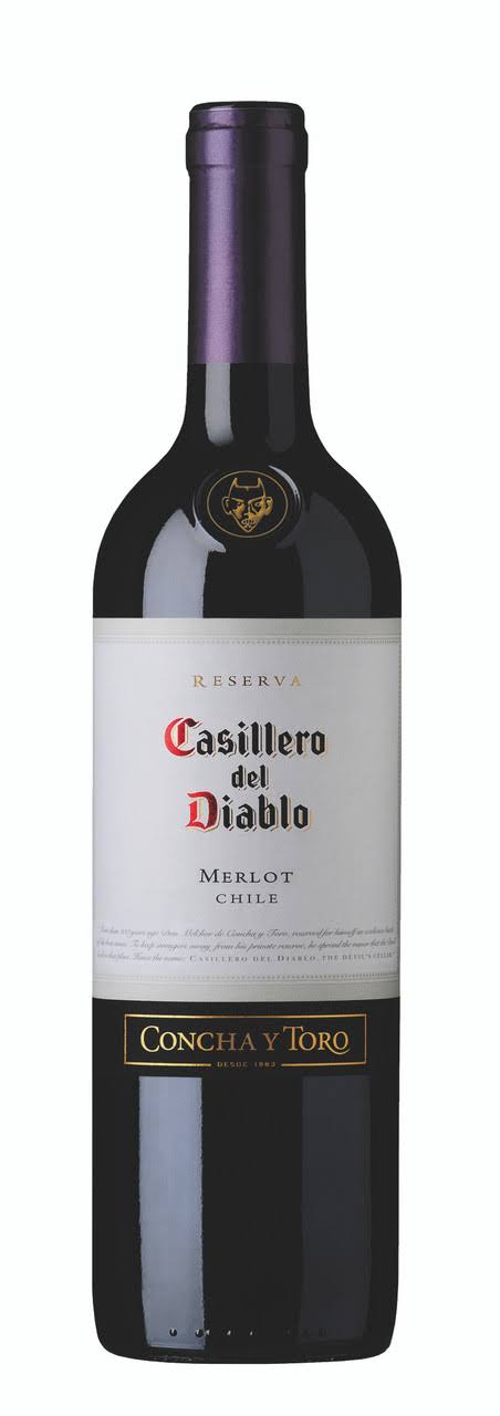 Casillero del Diablo Reserva Merlot 750 ml bottle