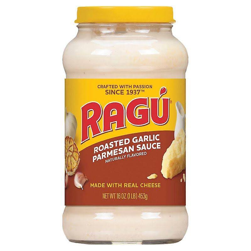 Ragú Cheese Creations Roasted Garlic Parmesan Sauce