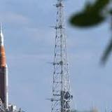 NASA stuurt SLS-raket terug naar assemblagegebouw vanwege tropische storm