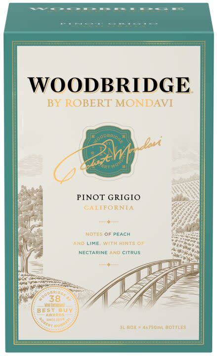 Woodbridge Pinot Grigio, California - 4 pack, 750 ml bottles