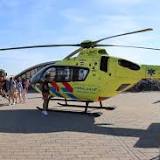 Traumahelikopter ingezet voor persoon te water op Boulevard in Katwijk