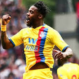 Schlupp comes off the bench to set new mark as Crystal Palace snatch draw against Aston Villa