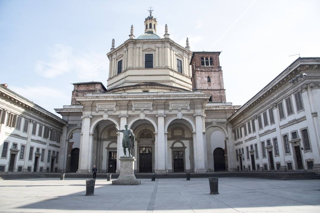 Basilica San Lorenzo Maggiore image