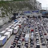 Huge traffic jams at Dover as Jubilee Bank Holiday getaway kicks off