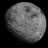 Moon's soil could produce oxygen and fuel