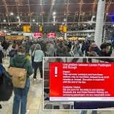 London rail chaos rumbles on for a FOURTH DAY: Paddington services are suspended while trains from Reading and ...