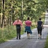 Walking for Exercise Beneficial for Knee Osteoarthritis in Over 50s