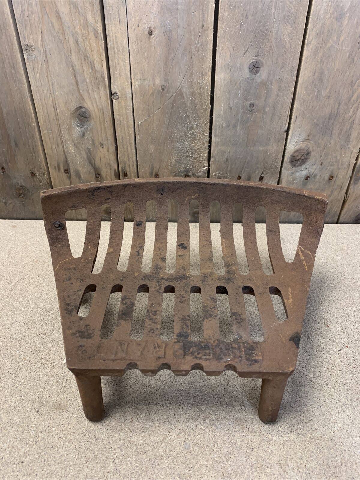 Percy Doughty Stool Grate