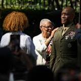 After 246 Years, Marine Corps Gives 4 Stars to a Black Officer