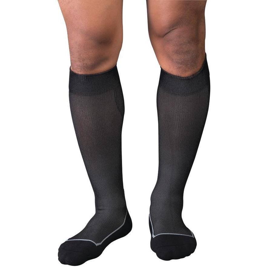 Jobst Sport 15-20 mmHg Knee High Socks / Medium / Cool Black/Black
