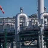 Livraison de gaz: Gazprom annonce de nouvelles suspensions, le prix du gaz en hausse