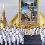 Thai vieren verjaardag koning Vajiralongkorn