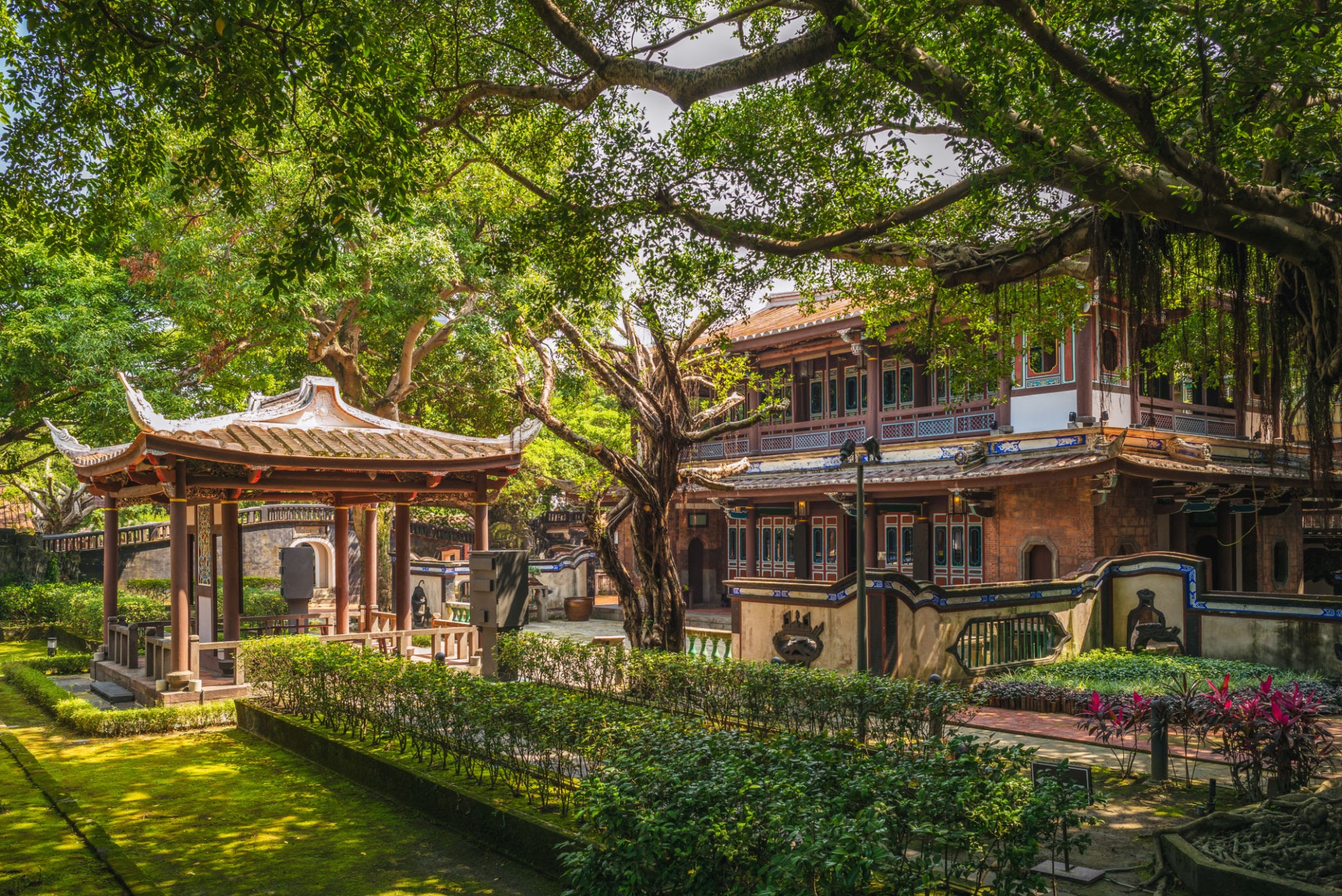 The Lin Family Mansion and Garden