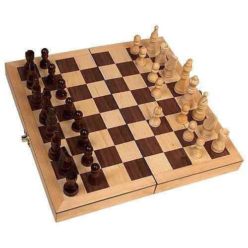 John N. Hansen Co. Deluxe Folding Chess Set - 18"