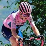 Eindzege in Giro kan Van Vleuten bijna niet ontgaan na vierde plek in bergrit