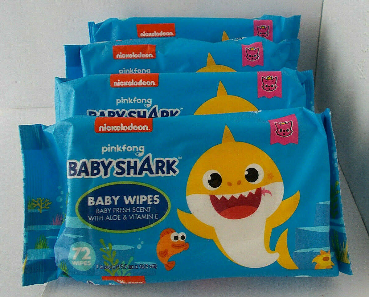 Pinkfong Baby Shark Baby Cloths Aloe & Vit E 4 Pack of 72 (288 total)