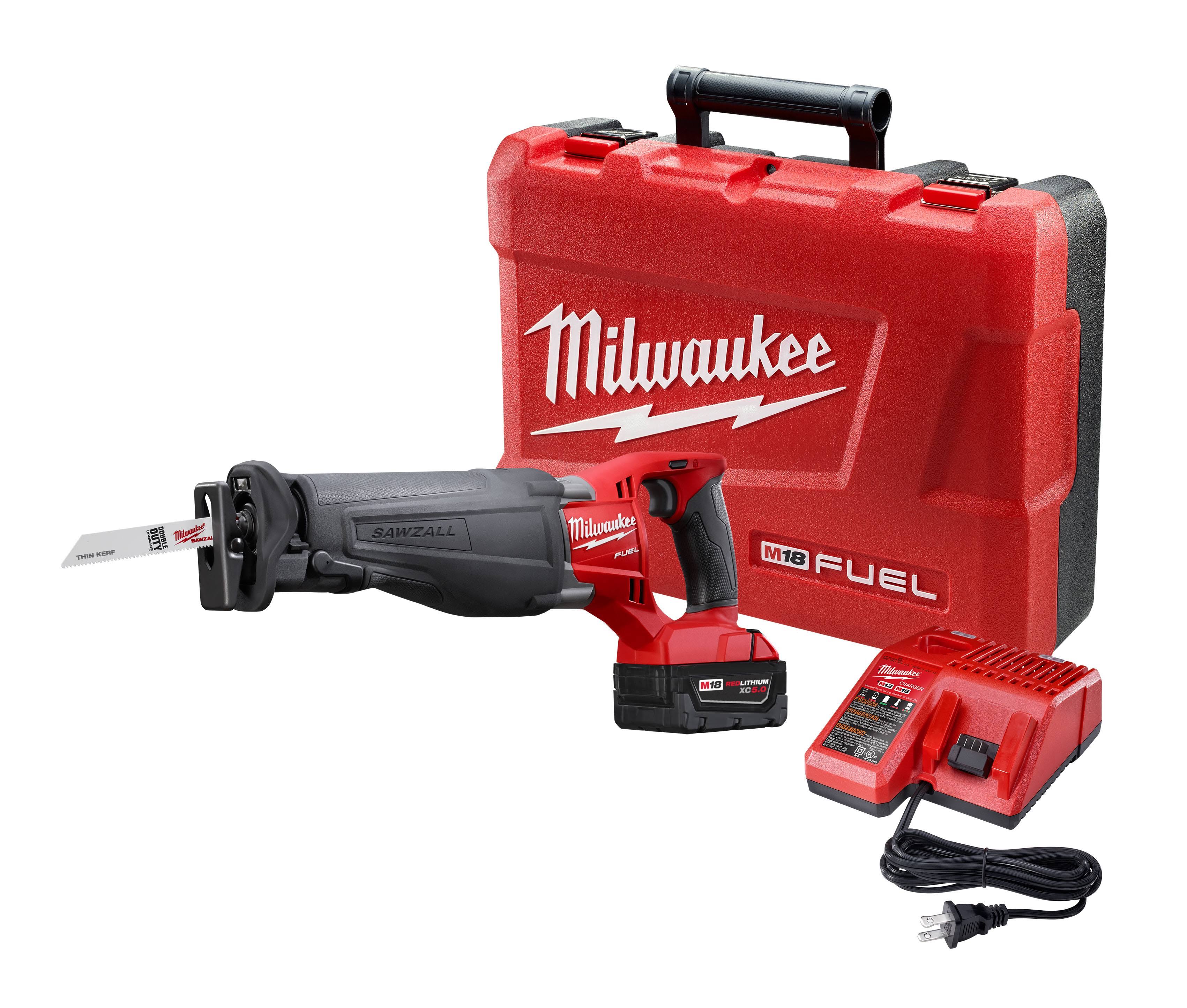 Milwaukee M18 Fuel Sawzall Reciprocating Saw Kit with Battery