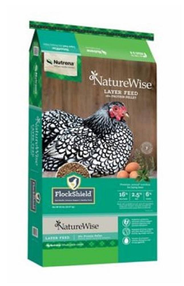 Nutrena Nature Wise Layer Pellet Feed - 50lbs