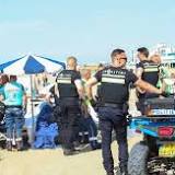 Politie vindt overleden persoon op strandbedje Scheveningen