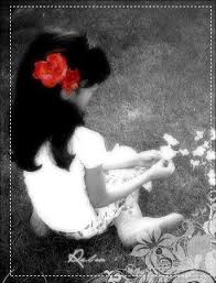 منك! يبتسم فى وجهك فنان ماكر فى منحك مشاعر الطمأنينة.. منك! يبتسم فى وجهك فنان ماكر فى منحك مشاعر الطمأنينة..